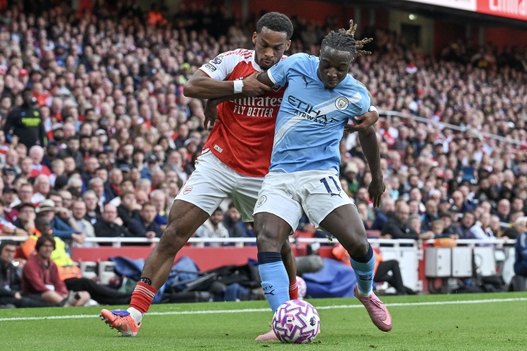 高强度！邮报：曼城更衣室赛后向阿森纳工作人员要了大量冰块